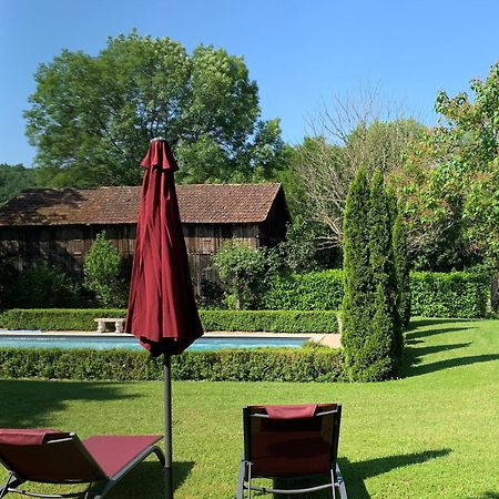 Ferme De Tayac - Charme Avec Pool Hotel Les Eyzies Exterior foto