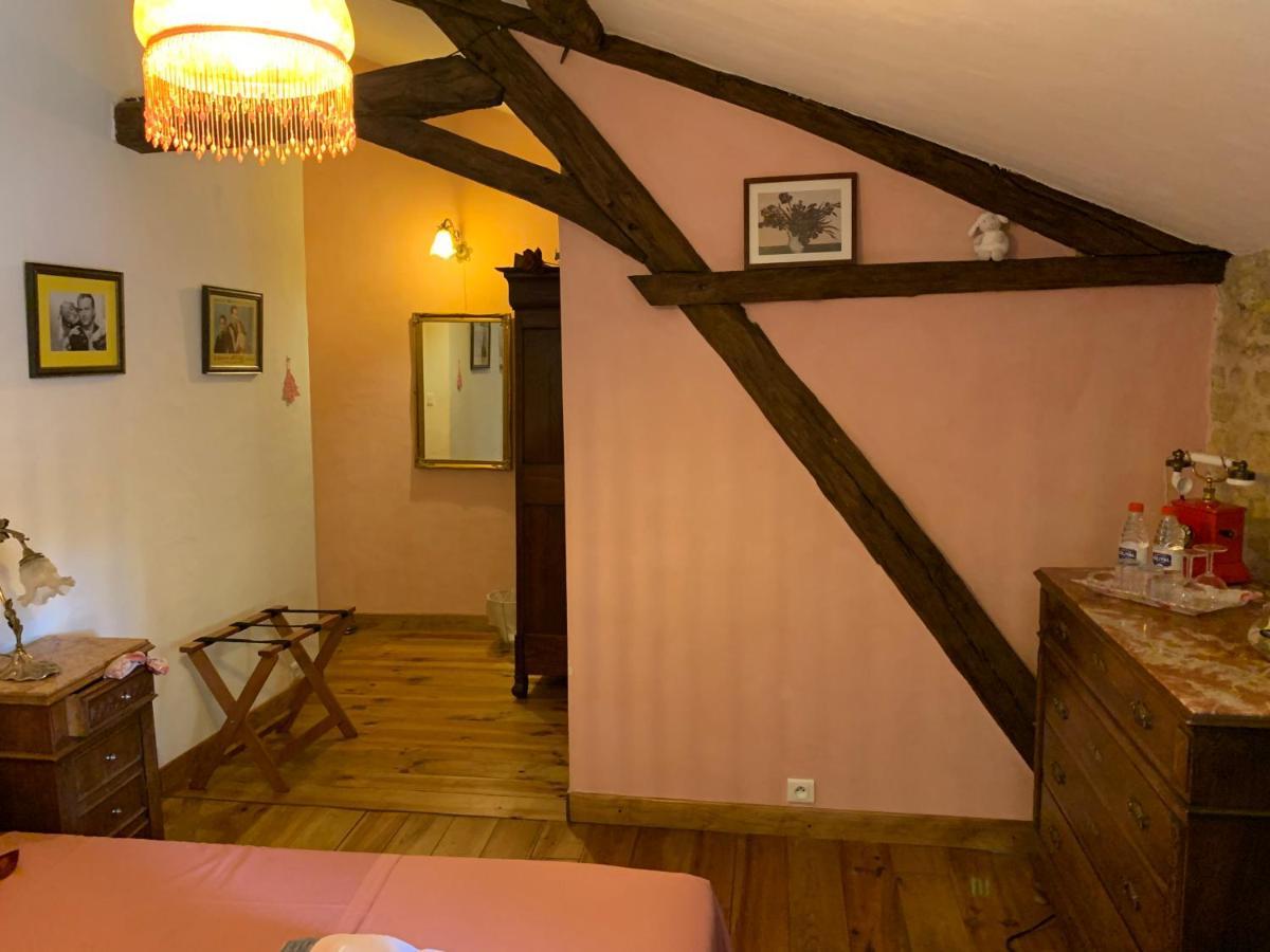 Ferme De Tayac - Charme Avec Pool Hotel Les Eyzies Exterior foto