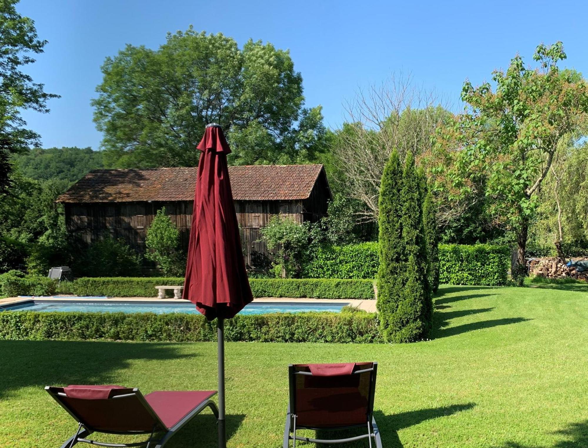Ferme De Tayac - Charme Avec Pool Hotel Les Eyzies Exterior foto