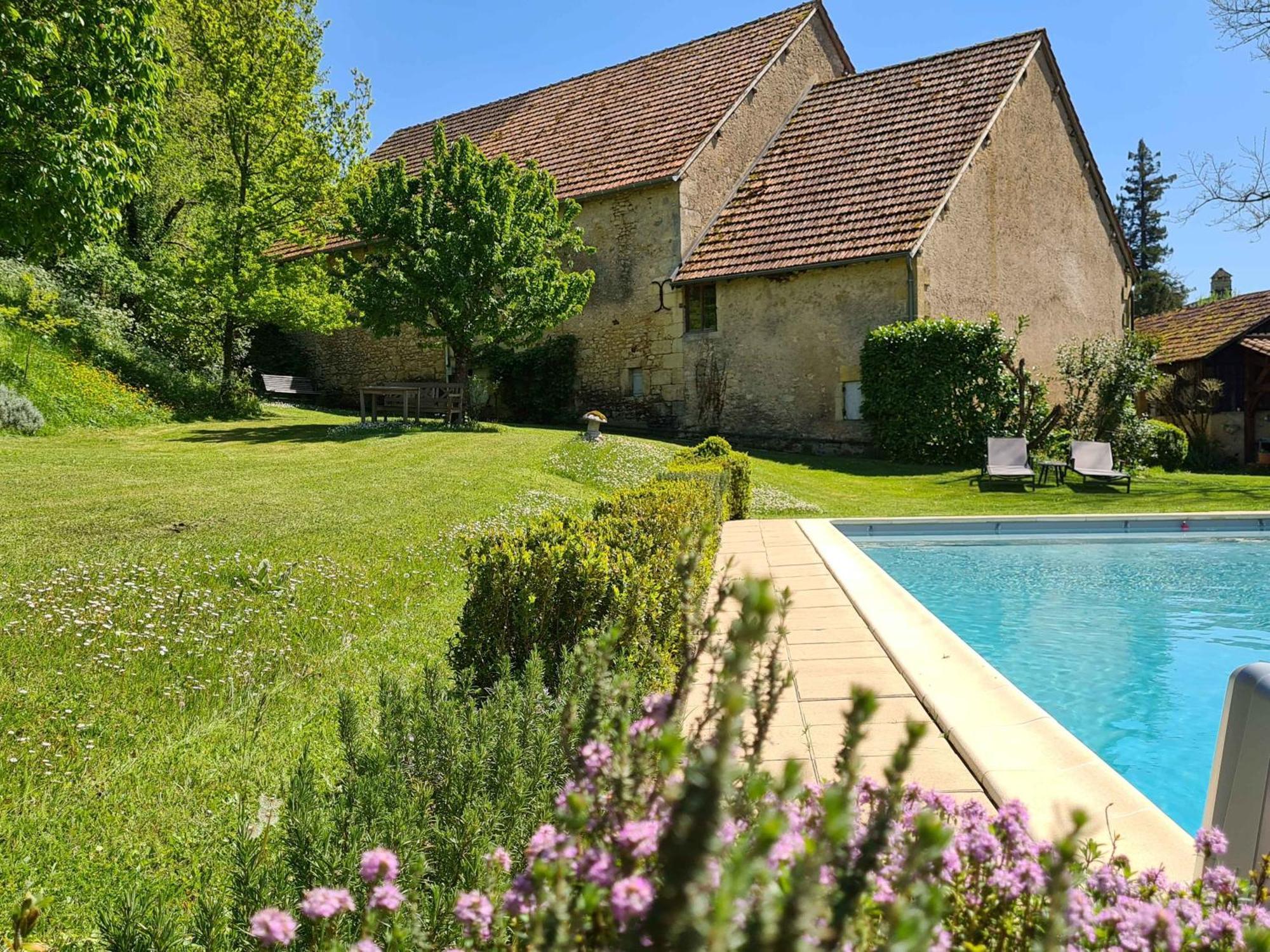 Ferme De Tayac - Charme Avec Pool Hotel Les Eyzies Exterior foto